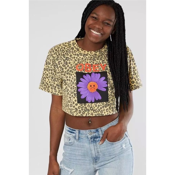Obey Tops - Obey‎ Sad Daisy Cropped T-Shirt